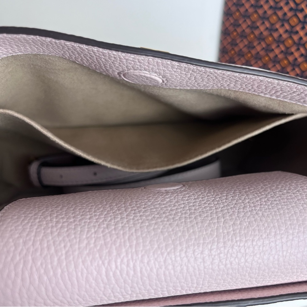 NWT Tory Burch Britten Satchel Delicate Pink - Picture 8 of 11